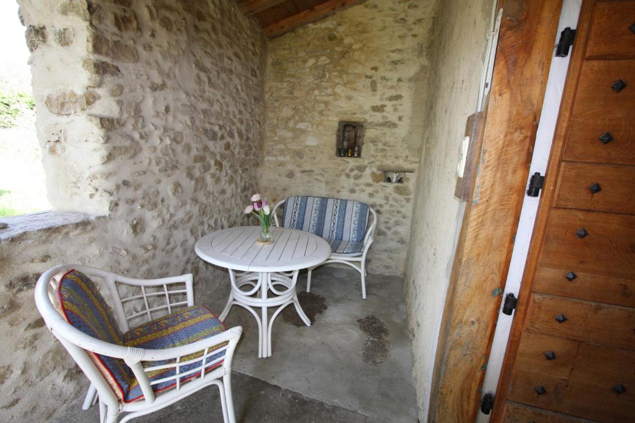Touroulet Apartment Suze Exterior photo